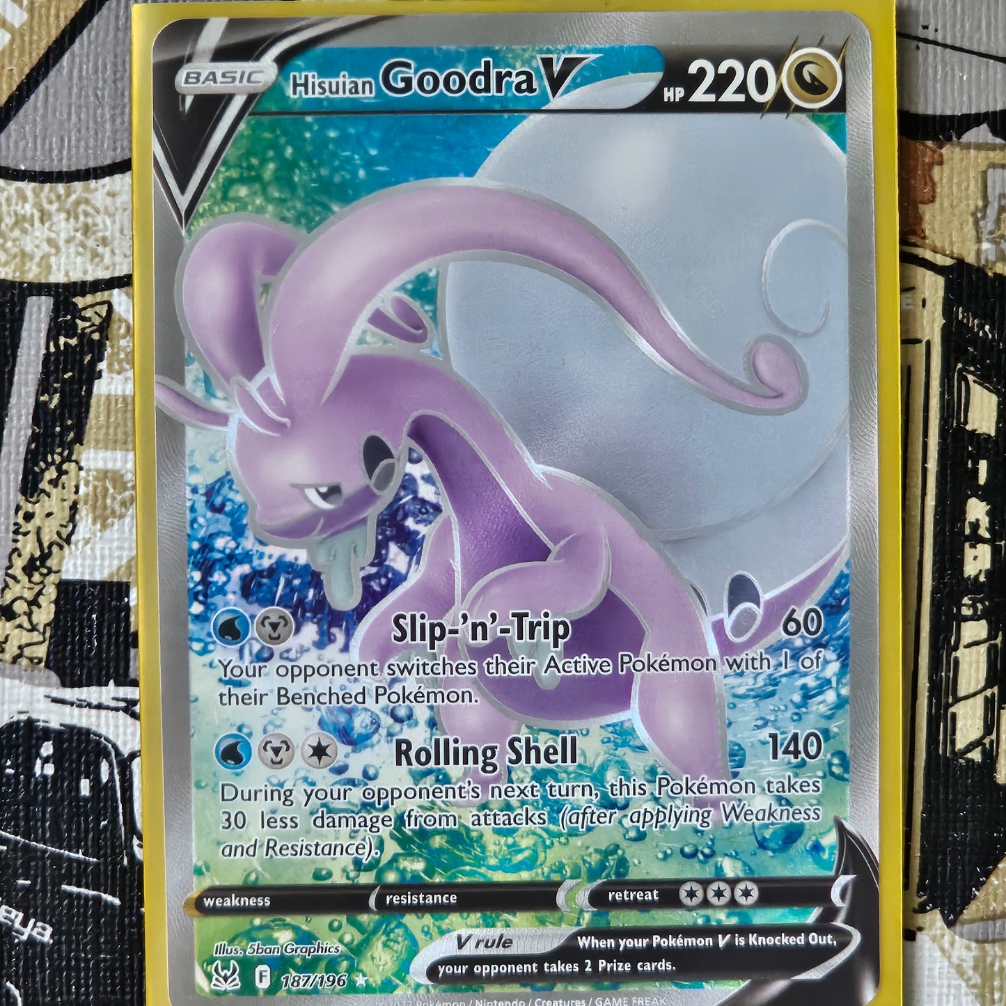 Hisuian Goodra V 187/196 Ultra Rare