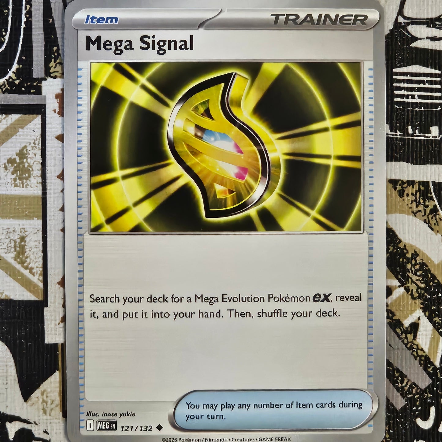Mega Signal 121/132 Uncommon