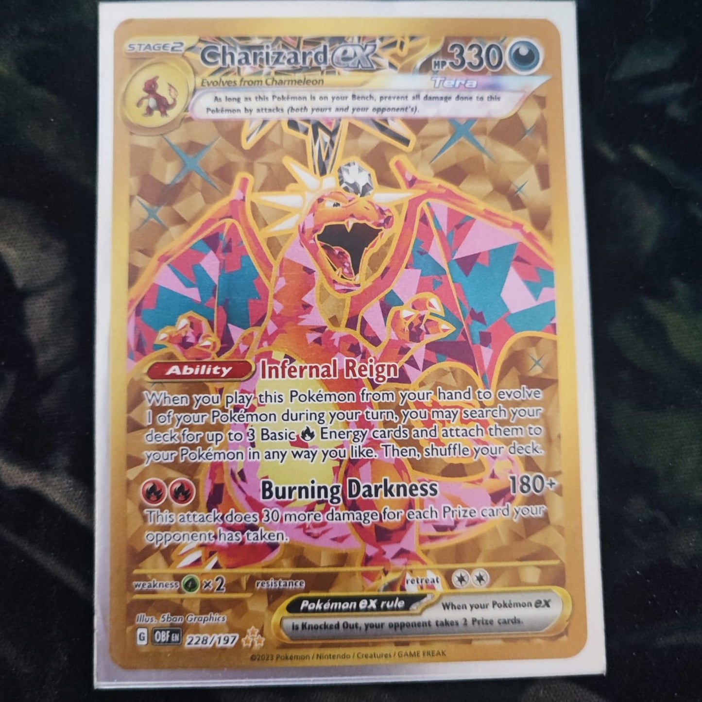 Charizard ex 228/197 Hyper Rare