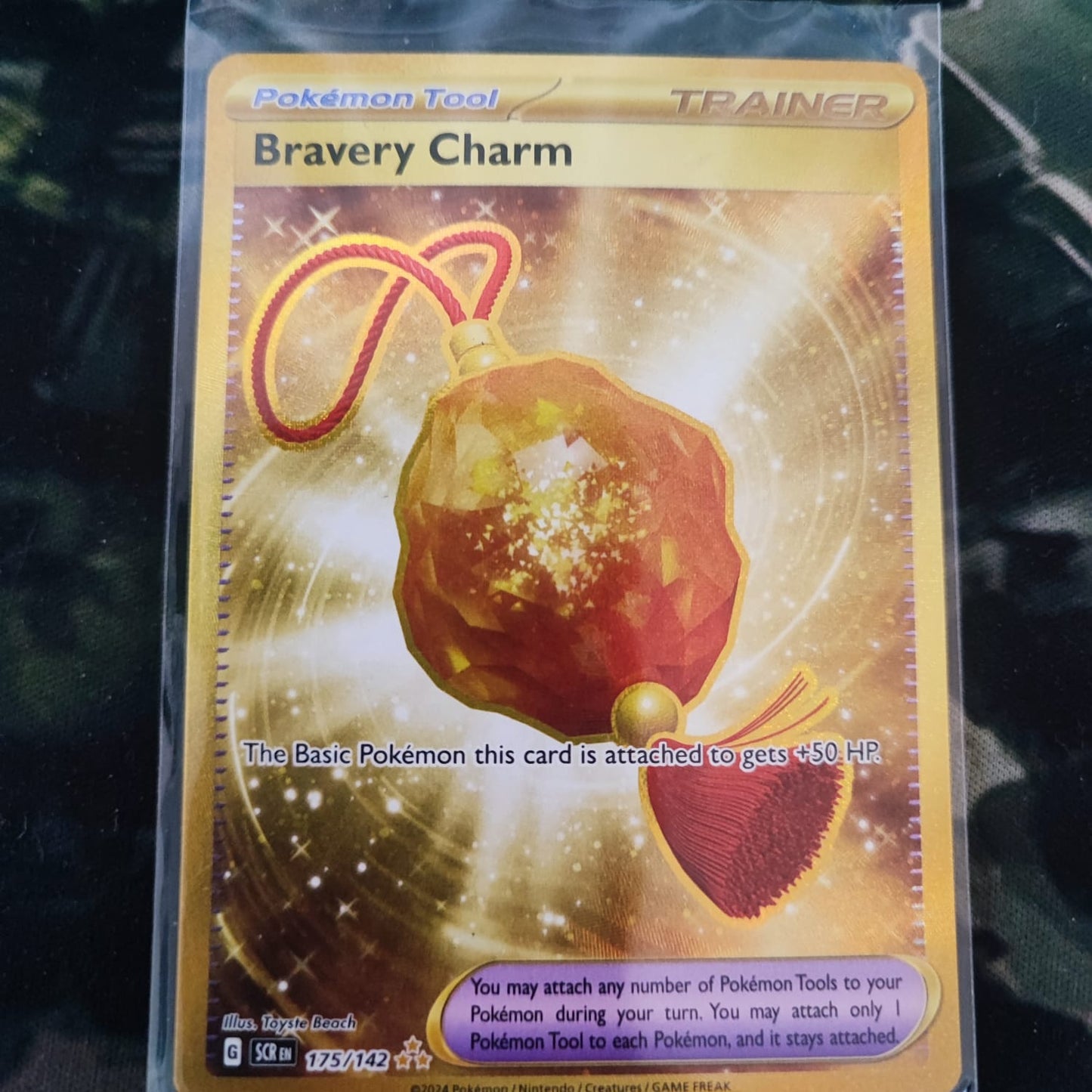 Bravery Charm 175/142 Hyper Rare